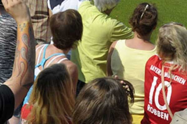 Bayern München Trainings-Besichtigung mit Allianz Arena FCB Fußball